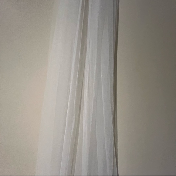 Sheer Ivory Floor Length Bridal Veil Single Layer NWOT - Picture 10 of 12